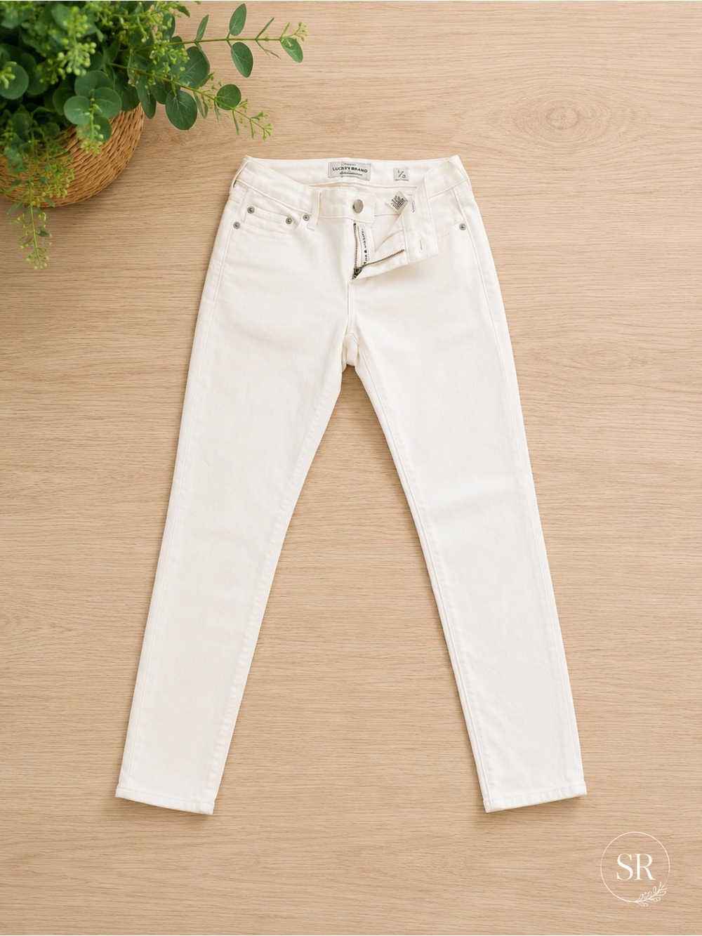 Lucky Brand Lolita Crop White Jeans Women’s Size 0 Mid Rise Ankle Denim